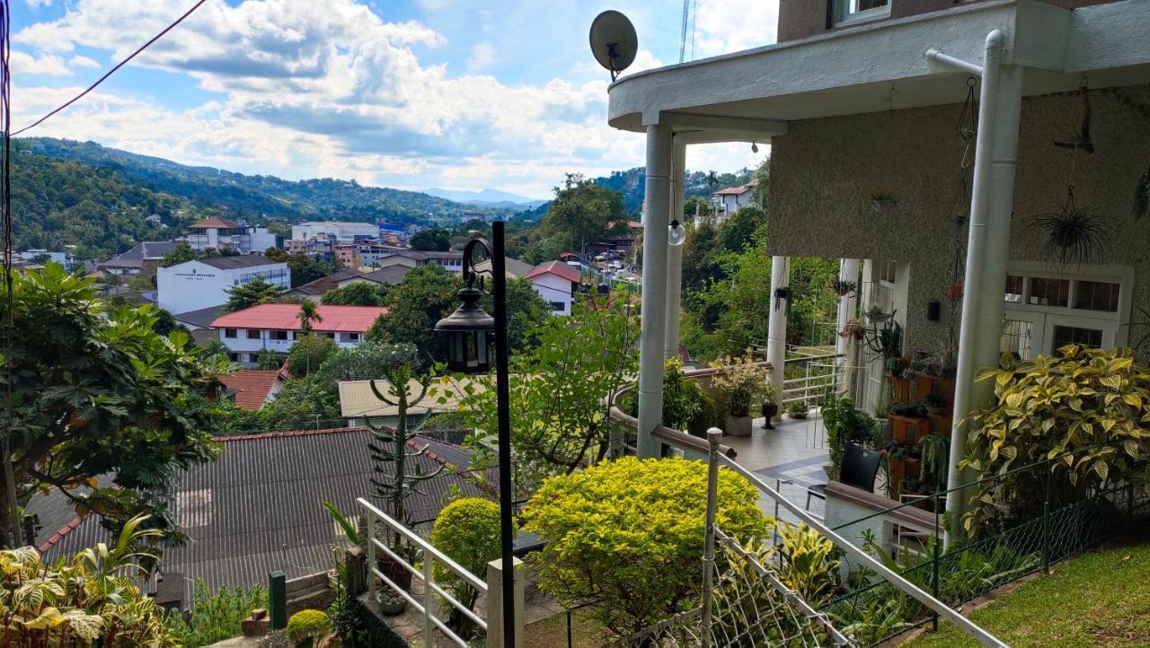 Marvel Hills Kandy Exterior photo